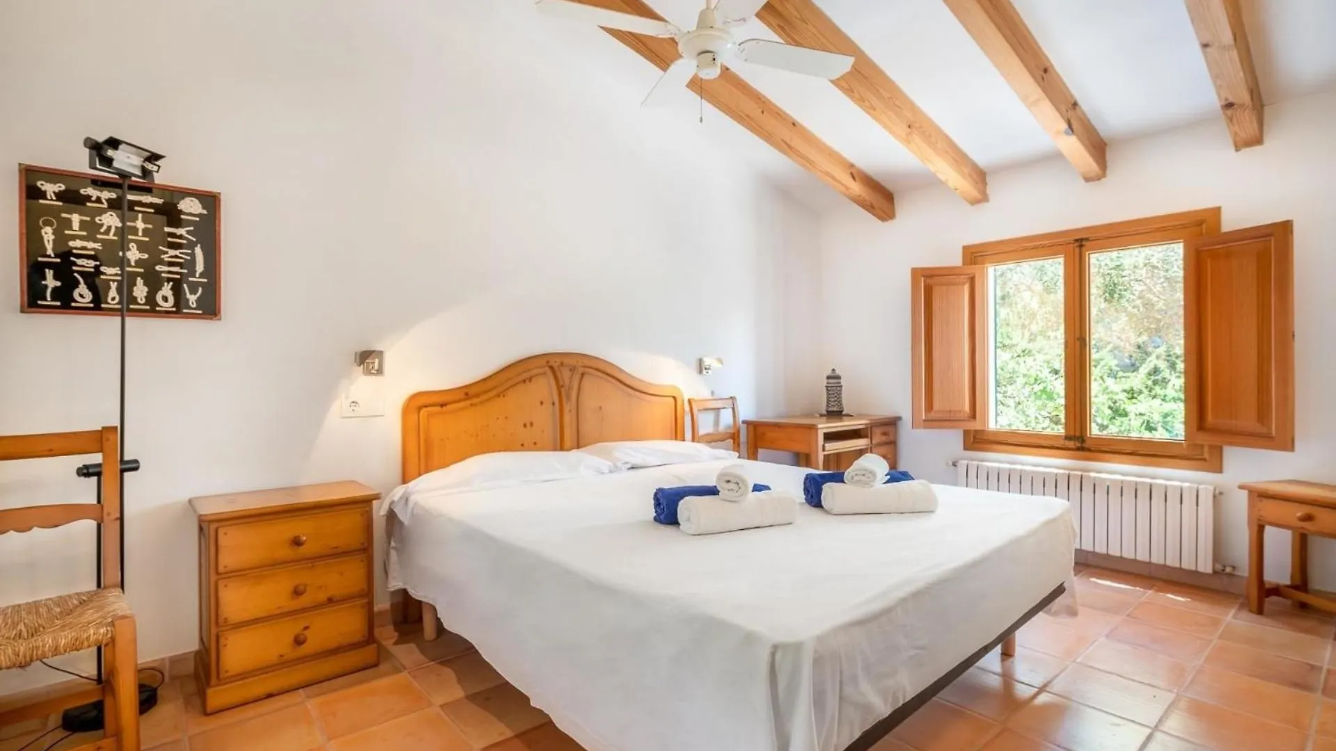 Ferienhaus Mit Privatpool Fuer 8 Personen Ca 240 Qm In Cas Concos Des Cavaller, Mallorca Suedostkueste Von Mallorca Holiday home