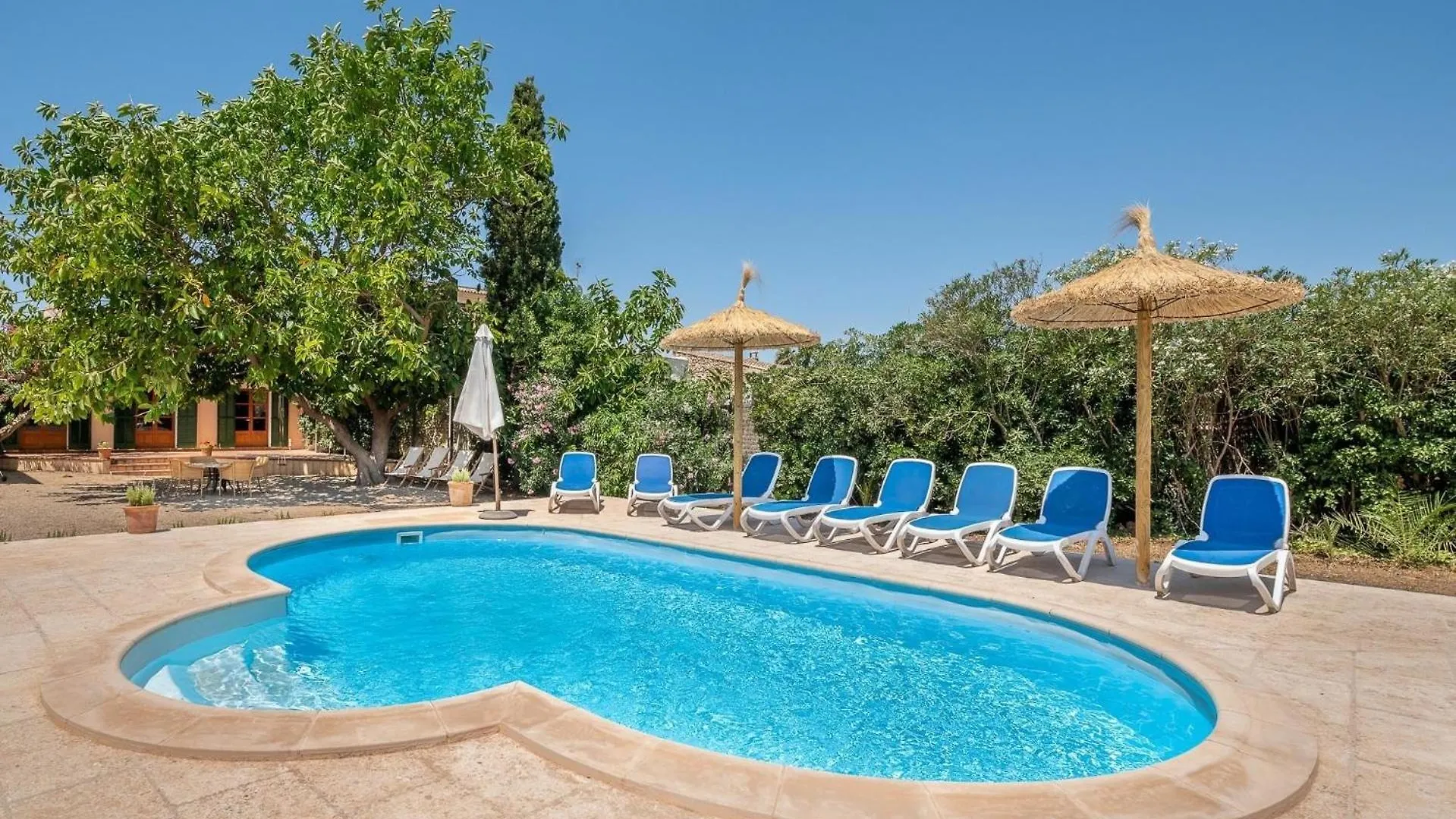 Ferienhaus Mit Privatpool Fuer 8 Personen Ca 240 Qm In Cas Concos Des Cavaller, Mallorca Suedostkueste Von Mallorca location
